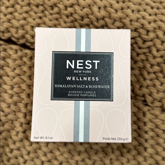 NEST NEW YORK WELLNESS CANDLE - Picture 5 of 5